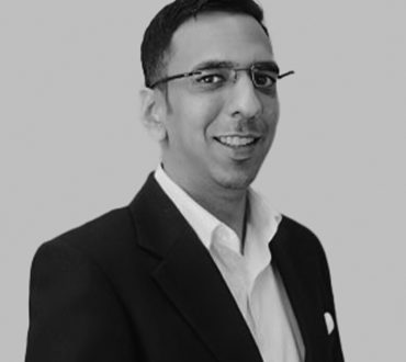 investment professional Shiv-Jugoo, fund management, trading, and investor relations across global markets